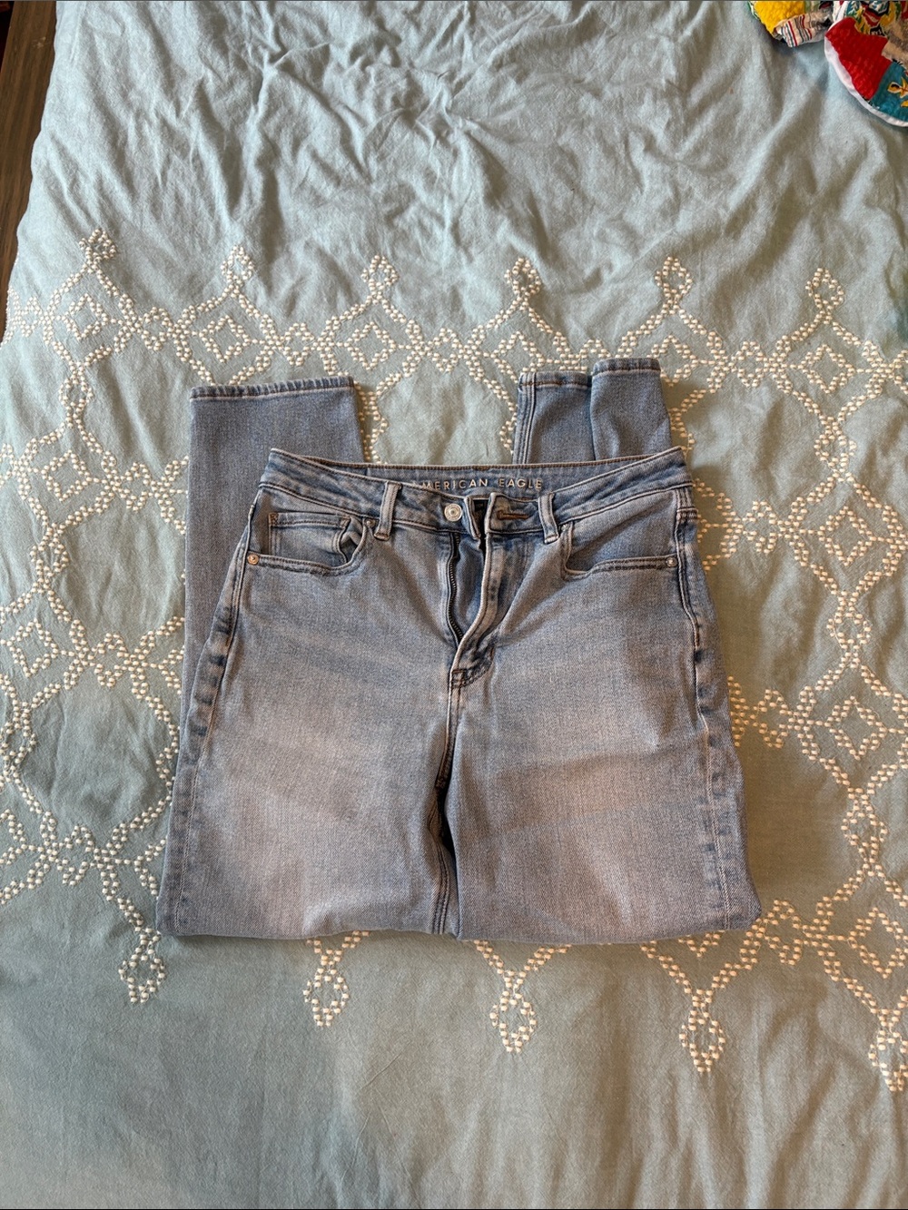 American Eagle Stretch Mom Jeans